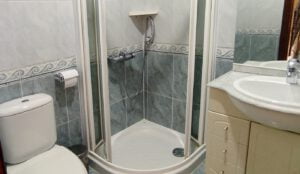 Baño 1 Casas Rurales en Montánchez